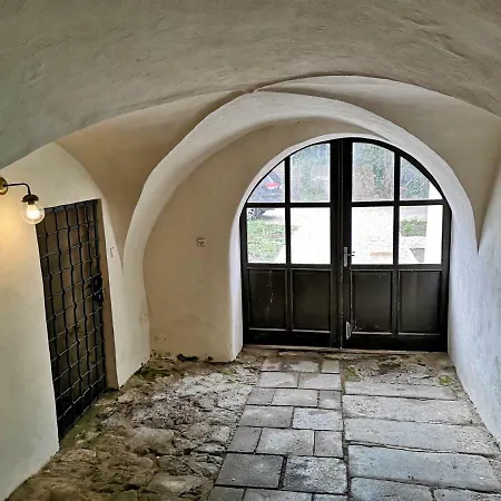 Na Trojmezí, Florián *